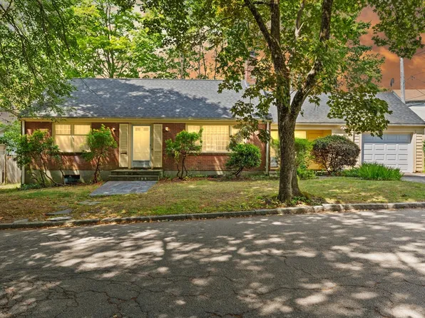 64 Augusta Ave, Brockton, MA 02301