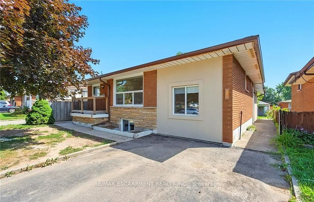 2 bed, $1,950 — Photo 2
