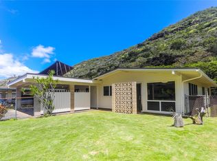 1834 Ala Aolani St, Honolulu, HI 96819