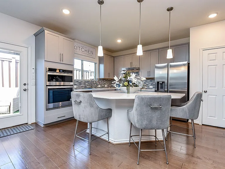 10310 Marston Vineyard Dr — Photo 4