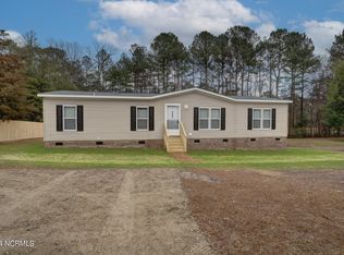 2989 S Old Carriage Rd, Rocky Mount, NC 27803