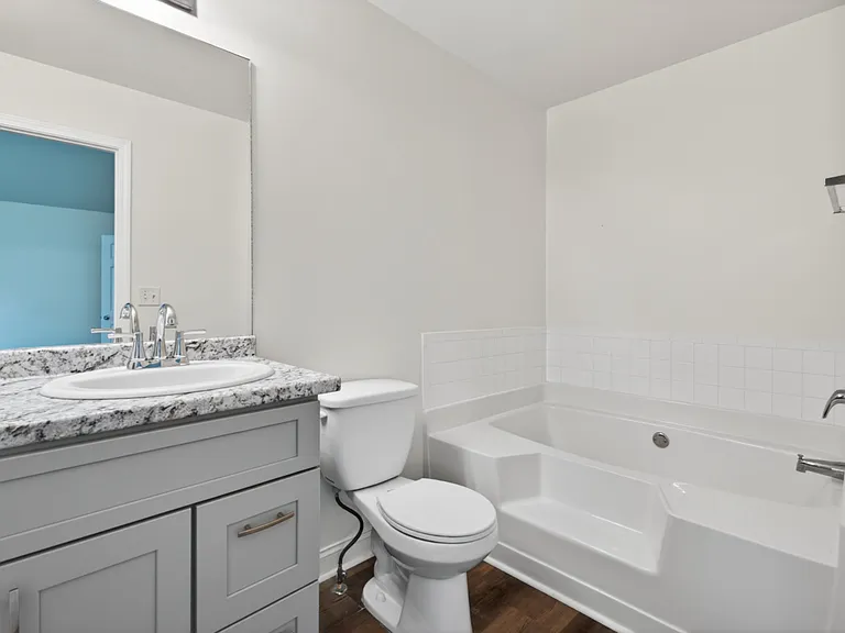 6120 Hemperly Rd — Photo 20