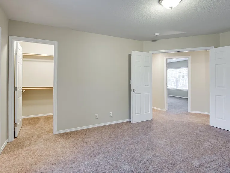 18578 SW Ping Ct — Photo 11
