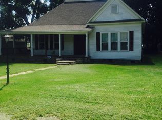 129 Jackson St, Flora, MS 39071