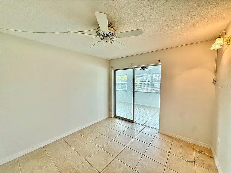 5111 Amulet Dr #B105 — Photo 20