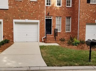 4993 Long Place Ct SE, Atlanta, GA 30339