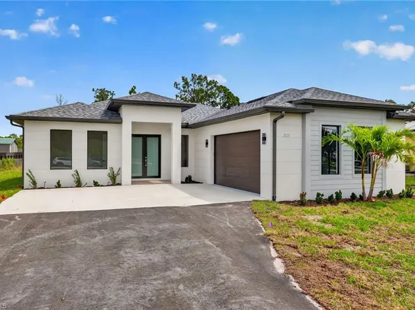 3225 43rd AVE NE, NAPLES, FL 34120
