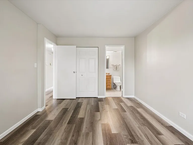 920 Casey Ct #5 — Photo 10