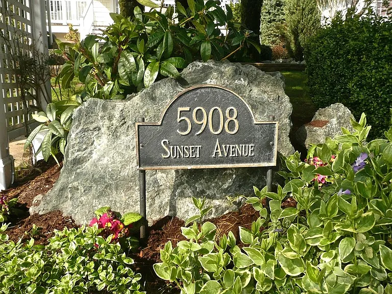 5908 Sunset Ave — Photo 2