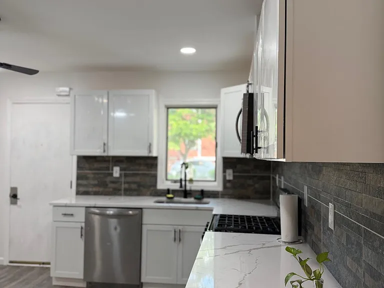 551 Hoboken Rd #1 — Photo 8