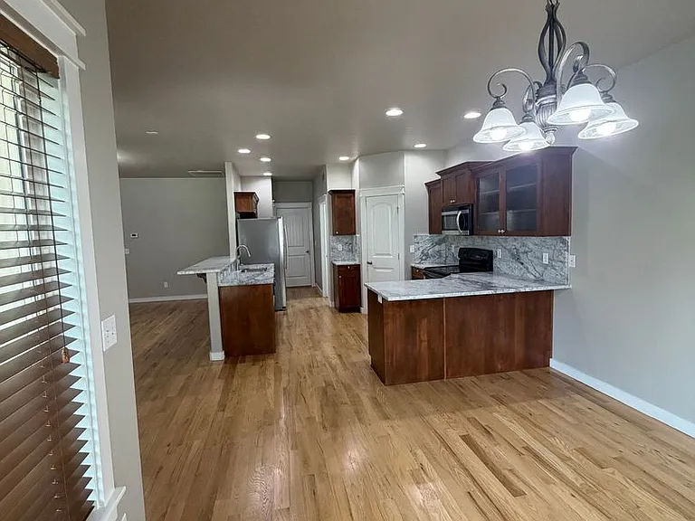 3024 N Christian Way — Photo 42