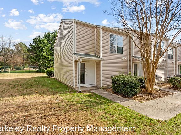 5th image of 3812 Staffordshire Ln