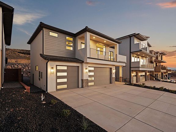 3rd image of 682 E Desert Cactus Dr