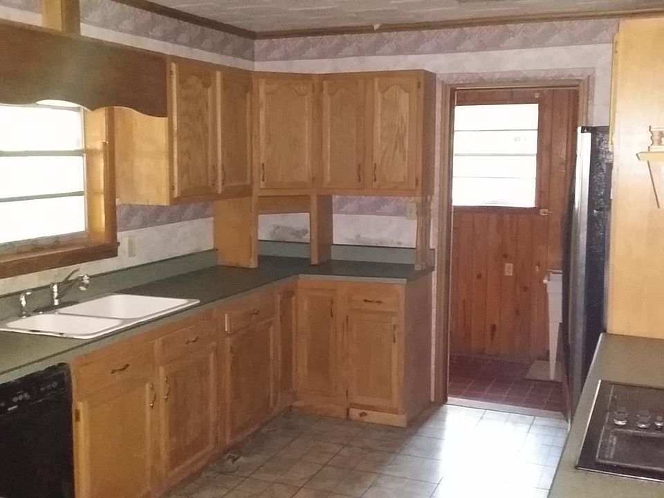 1176 12th Ave, Graceville, FL 32440 Zillow