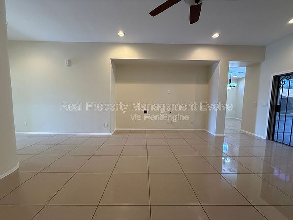 5th image of 22142 W Devin Dr