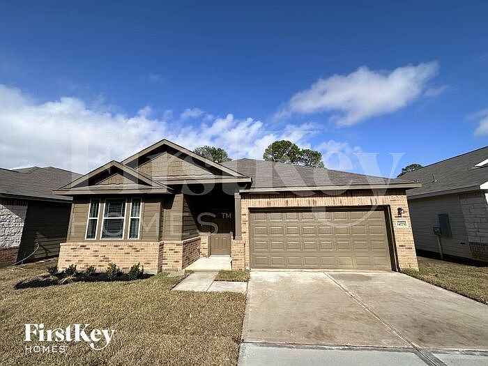 1st image of 14775 Country Club Dr