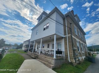 127 Brook St, Blakely, PA 18452