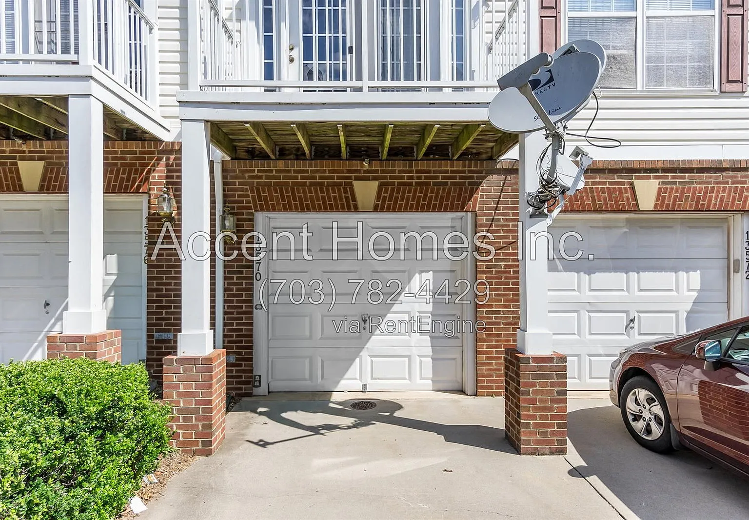 3 bed, 2.5 bath, 1642 sqft, $3,200 — Photo 2