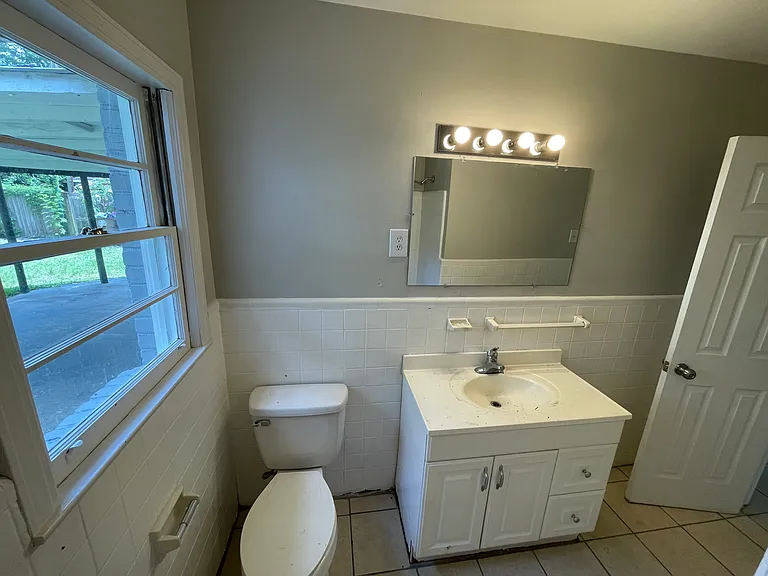805 Platt Ave — Photo 36
