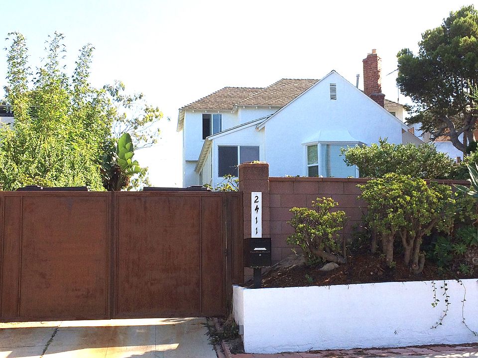 1st image of 2411 Beverley Ave