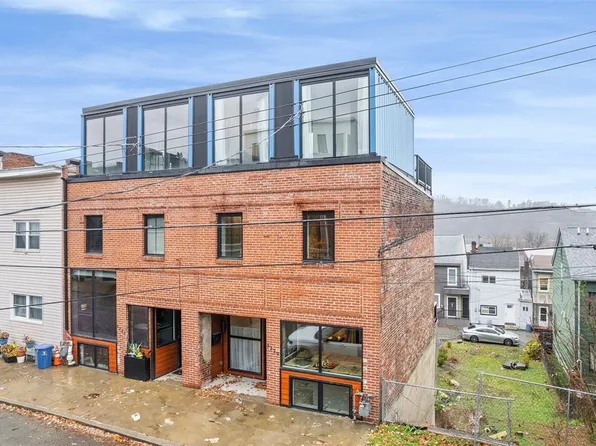 5229 Duncan St, Pittsburgh, PA 15201