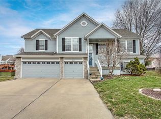 5031 SW Piping Plover St, Lees Summit, MO 64082