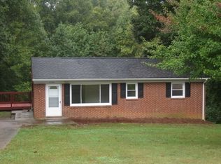 2701 Douglas Dr, Gastonia, NC 28054