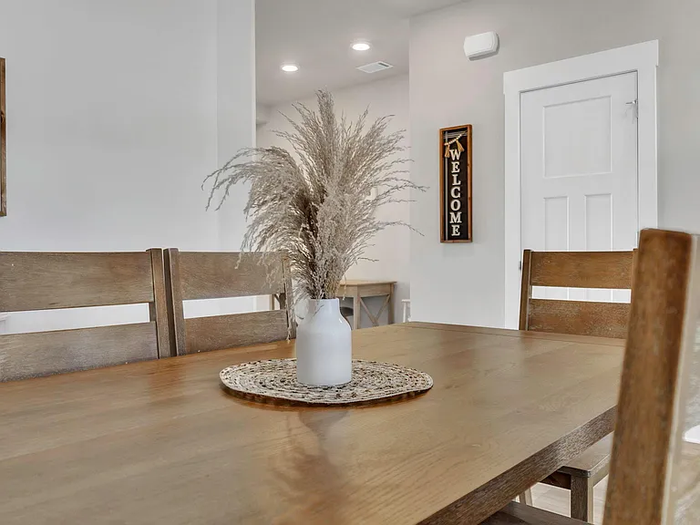119 Shallons Dr — Photo 6