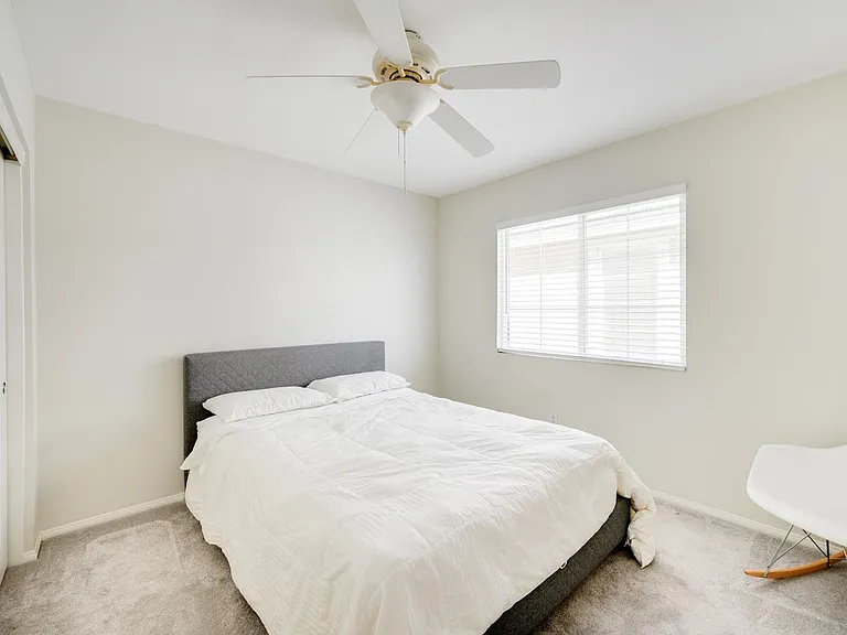 23315 Portland Ln — Photo 25