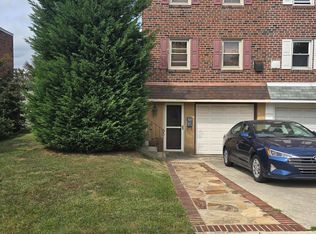 11916 Stevens Rd, Philadelphia, PA 19116