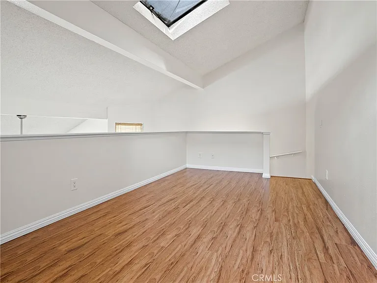 76 Country Mile Rd — Photo 9