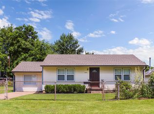 3745 S 26th Ave W, Tulsa, OK 74107