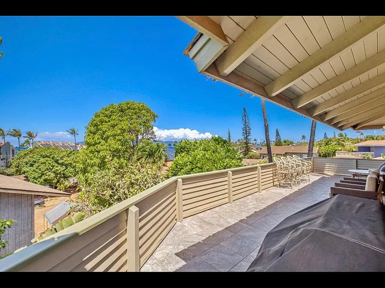 3863 Mahinahina St #1 — Photo 16