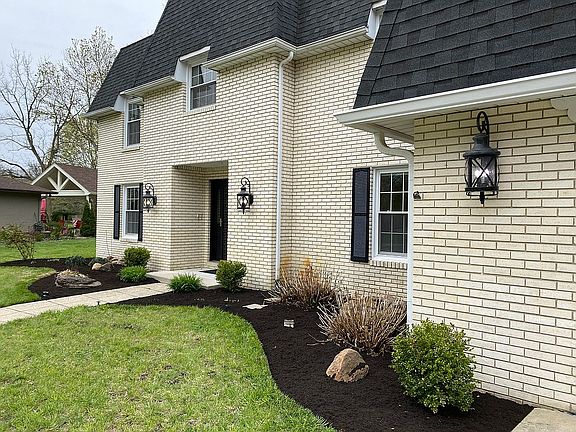 3rd image of 157 Fairway Dr