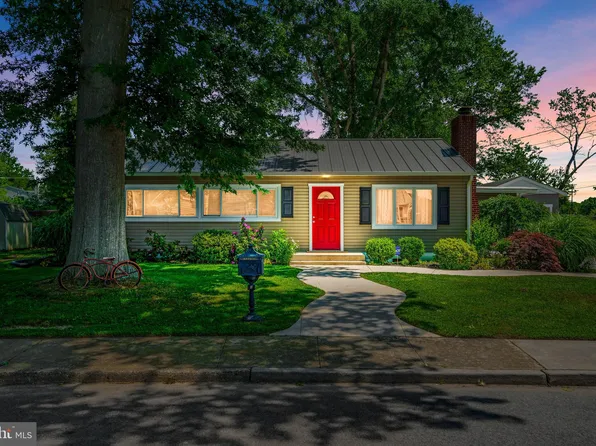 8 Colson Ct, Woodstown, NJ 08098