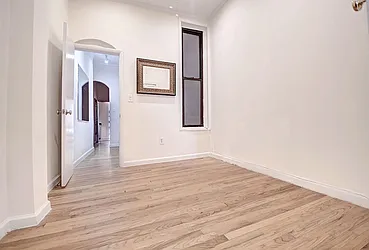 Rented by Urbane Brokerage