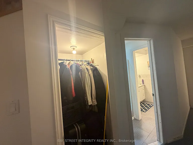 5110 Nishga Ct — Photo 21