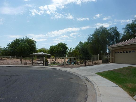 5th image of 9848 W Las Palmaritas Dr