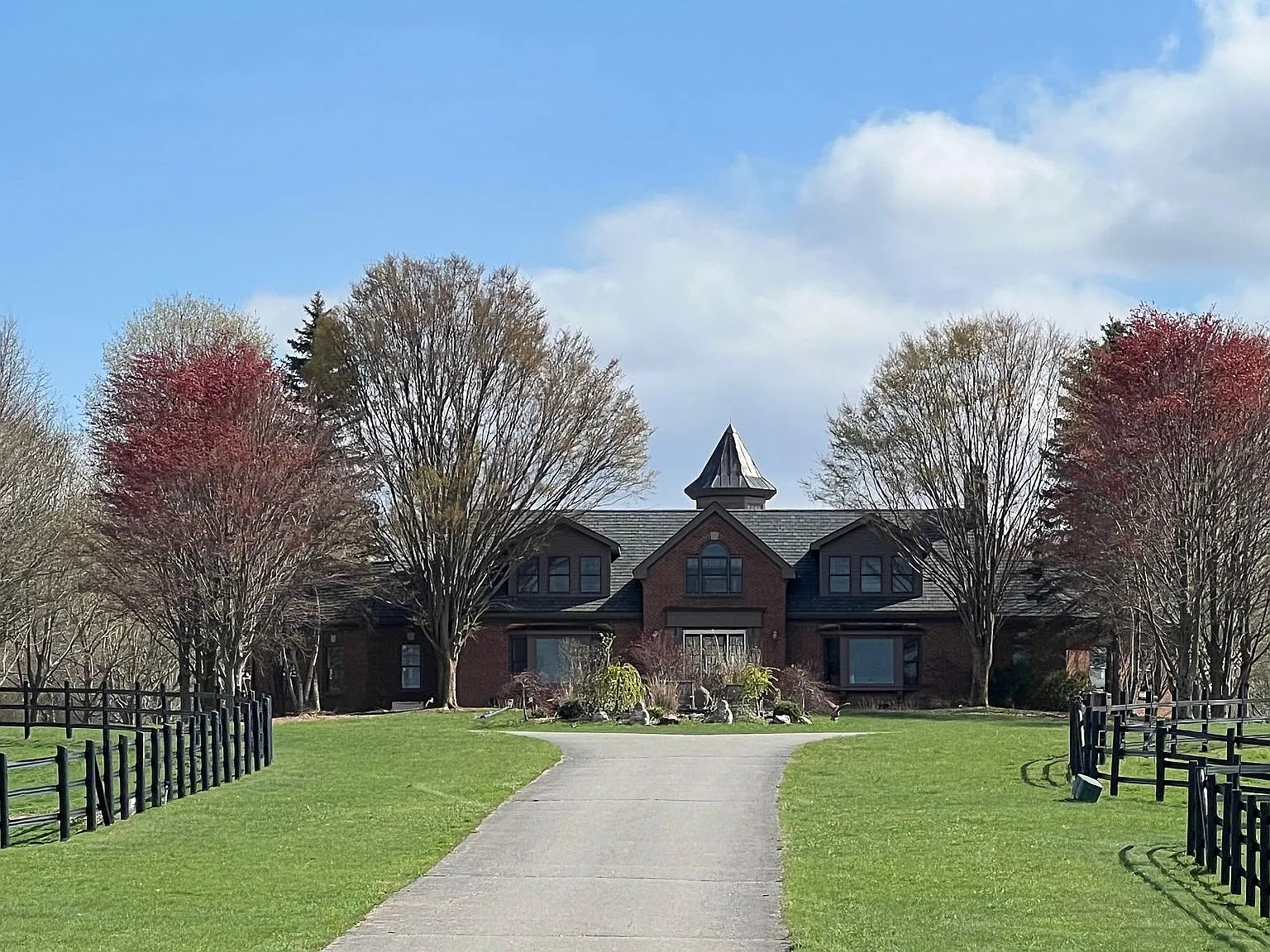 Route 44, Millbrook — Photo 3