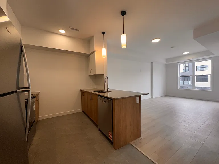 31 Mill St #12 — Photo 5