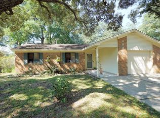 309 Goldenrod Ct, Niceville, FL 32578