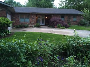 2505 Scovill Cir, Urbana, IL