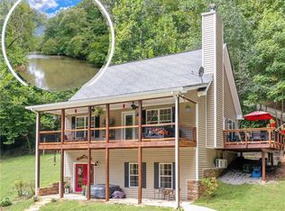 900 Sleepy River Dr, Demorest, GA 30535