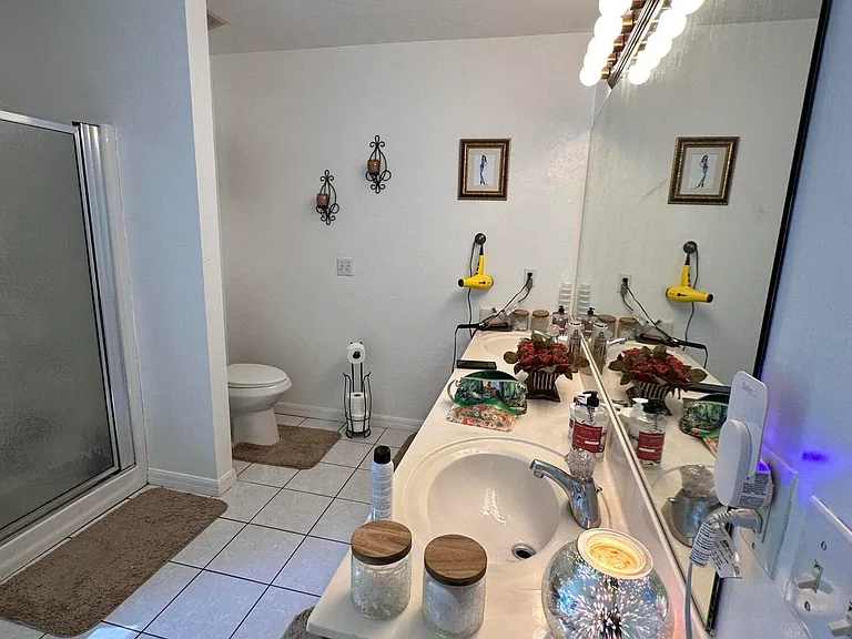 22490 Pine St — Photo 13