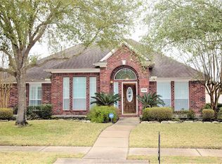 15702 Swandale Ln, Houston, TX 77095