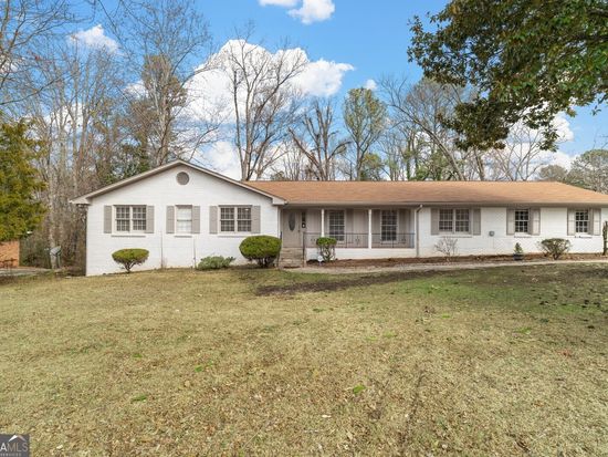 2136 Tanglewood Dr, Snellville, GA 30078