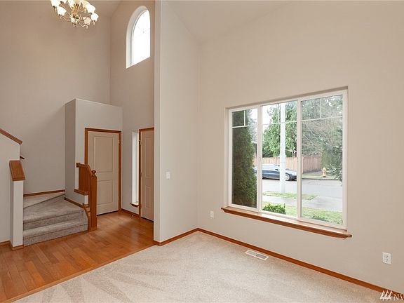 5th image of 331 198th St SW