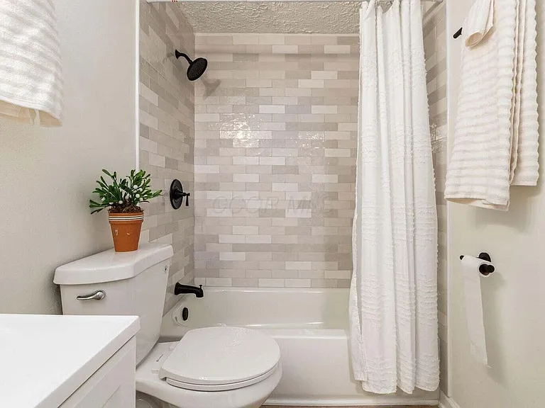 7406 Cimmaron Sta — Photo 19