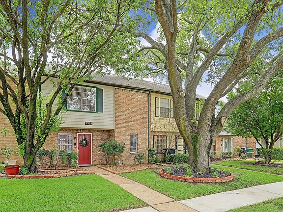 2nd image of 7929 Ellinger Ln #770
