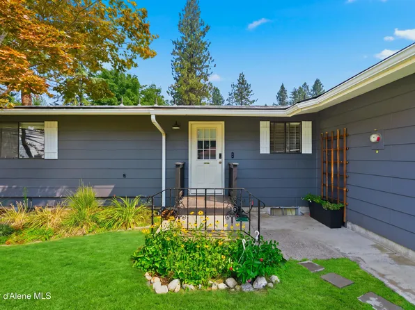 1909 E Pine Hill Ct, Coeur D Alene, ID 83815